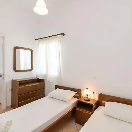 Esperides Apartment Tinos Exterior photo