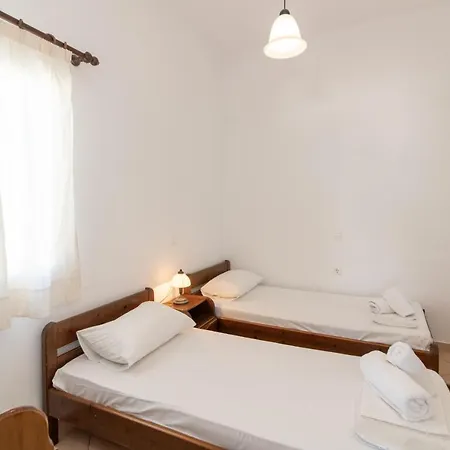 Esperides Apartment Tinos Exterior photo